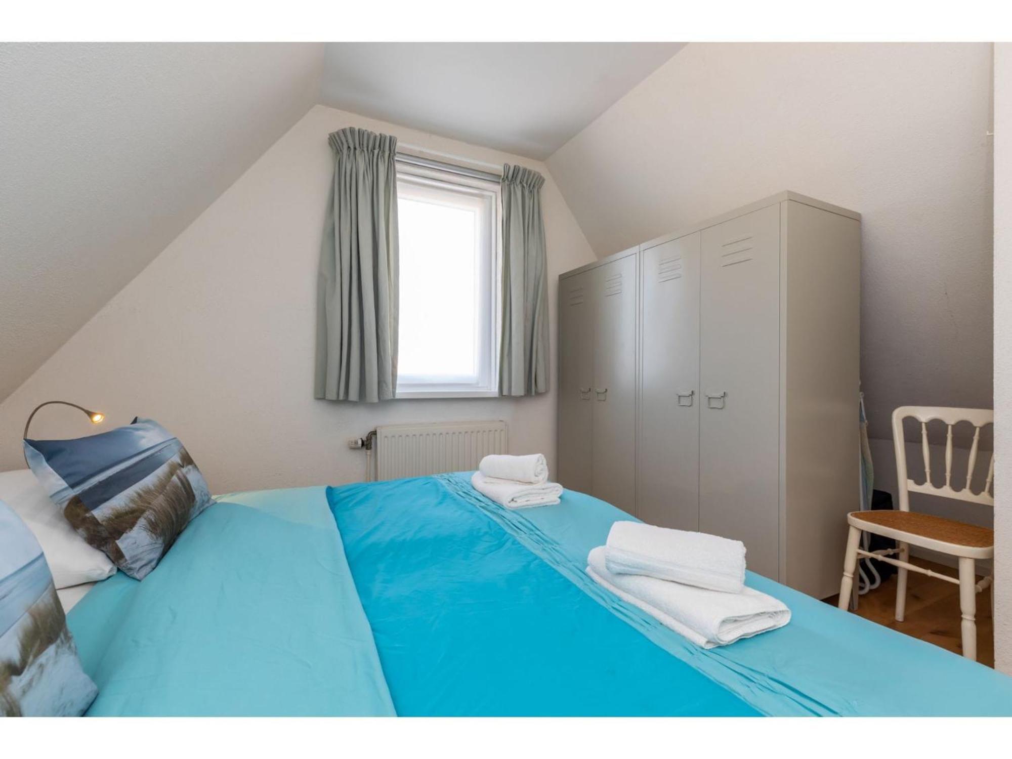 With Sun Terrace Facing South Pet Friendly Vakantiehuis Westkapelle