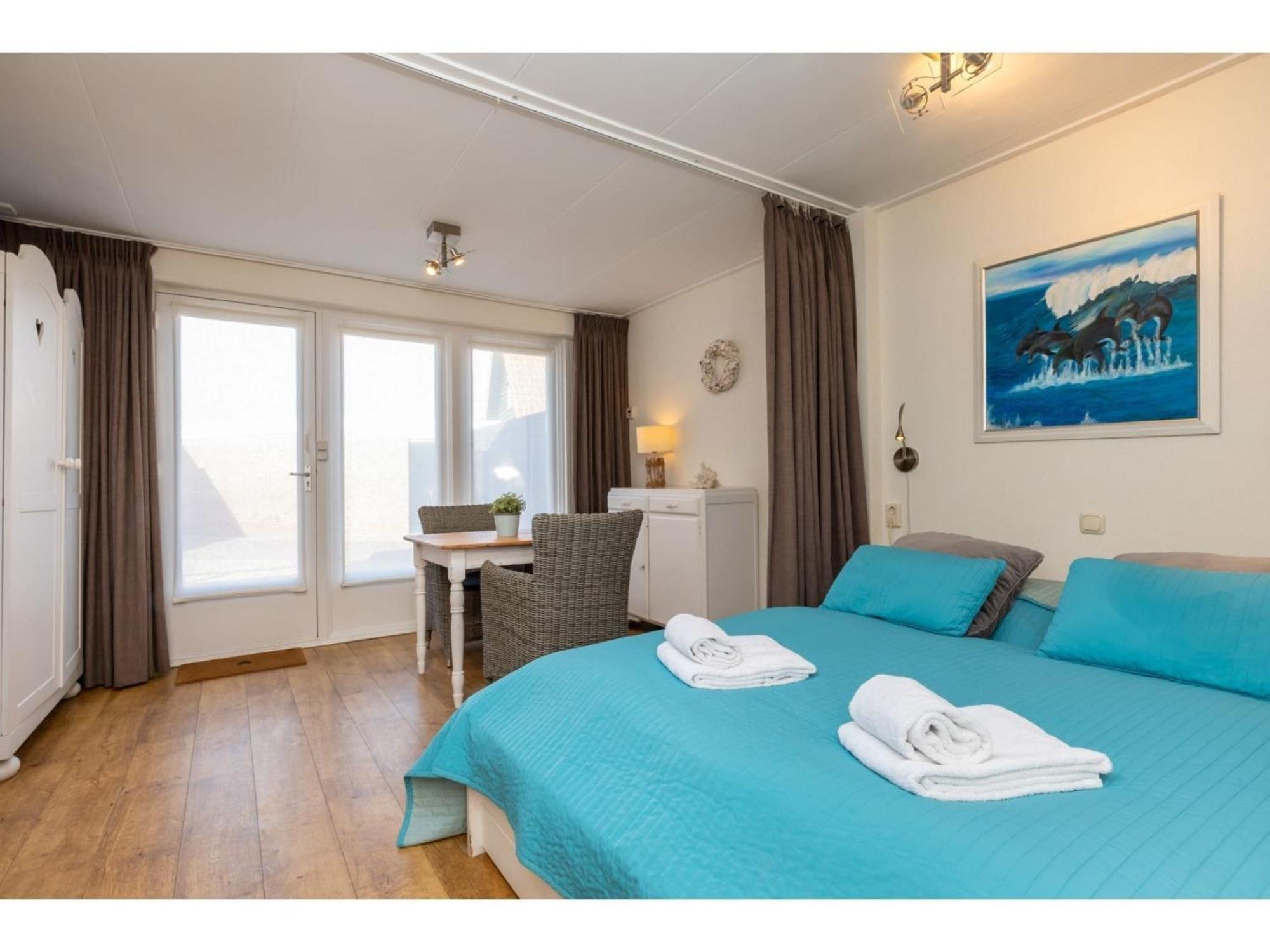 With Sun Terrace Facing South Pet Friendly *
